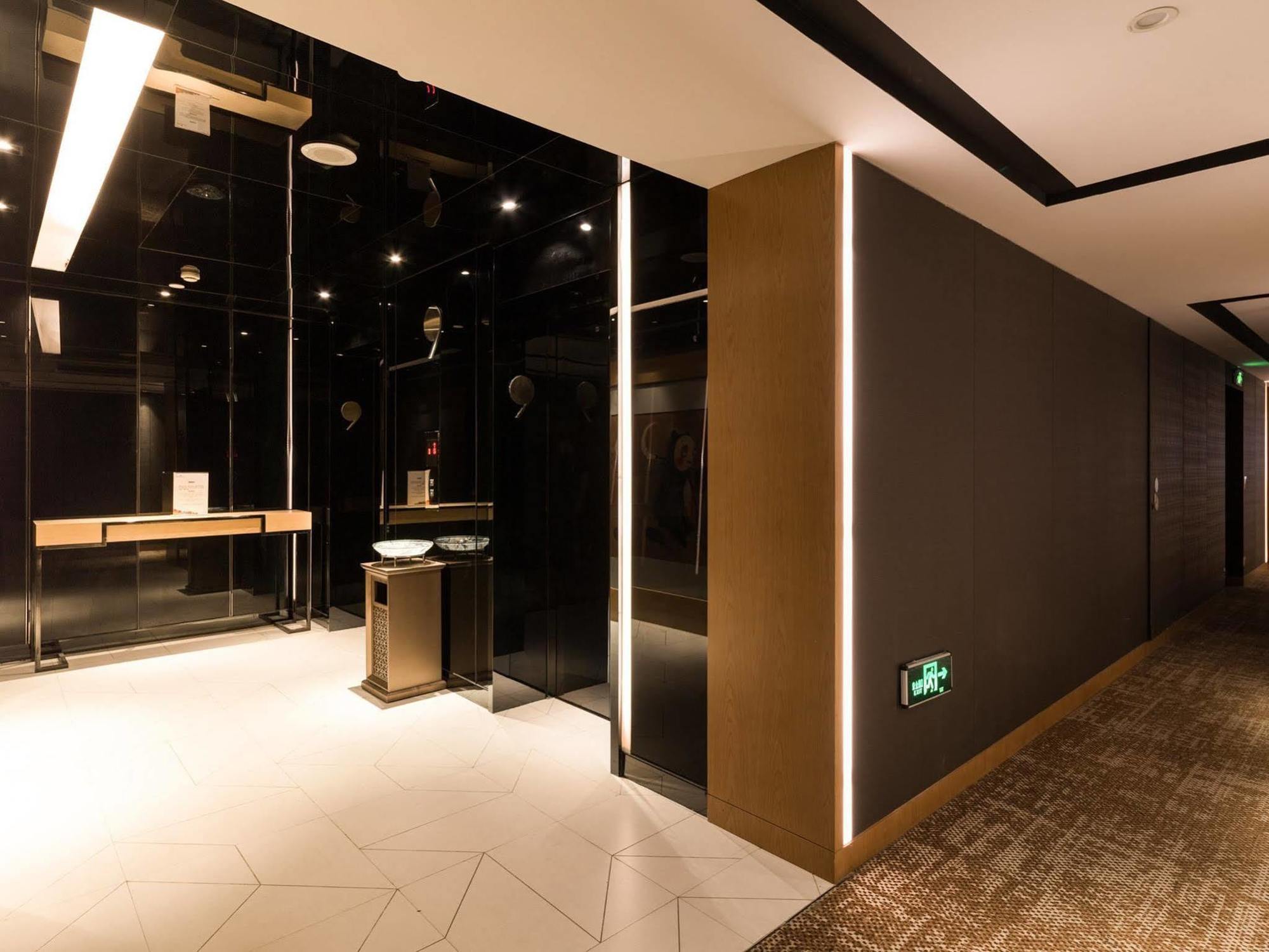 Minimax Hotel Shanghai Songjiang Bagian luar foto